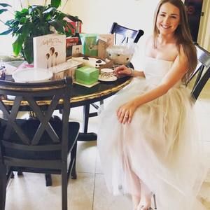 Meet your Posher, Holly